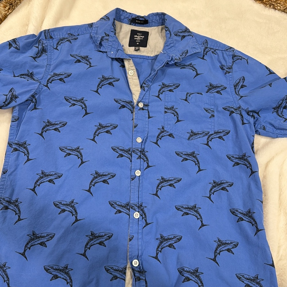 Shark button down - Picture 2 of 3
